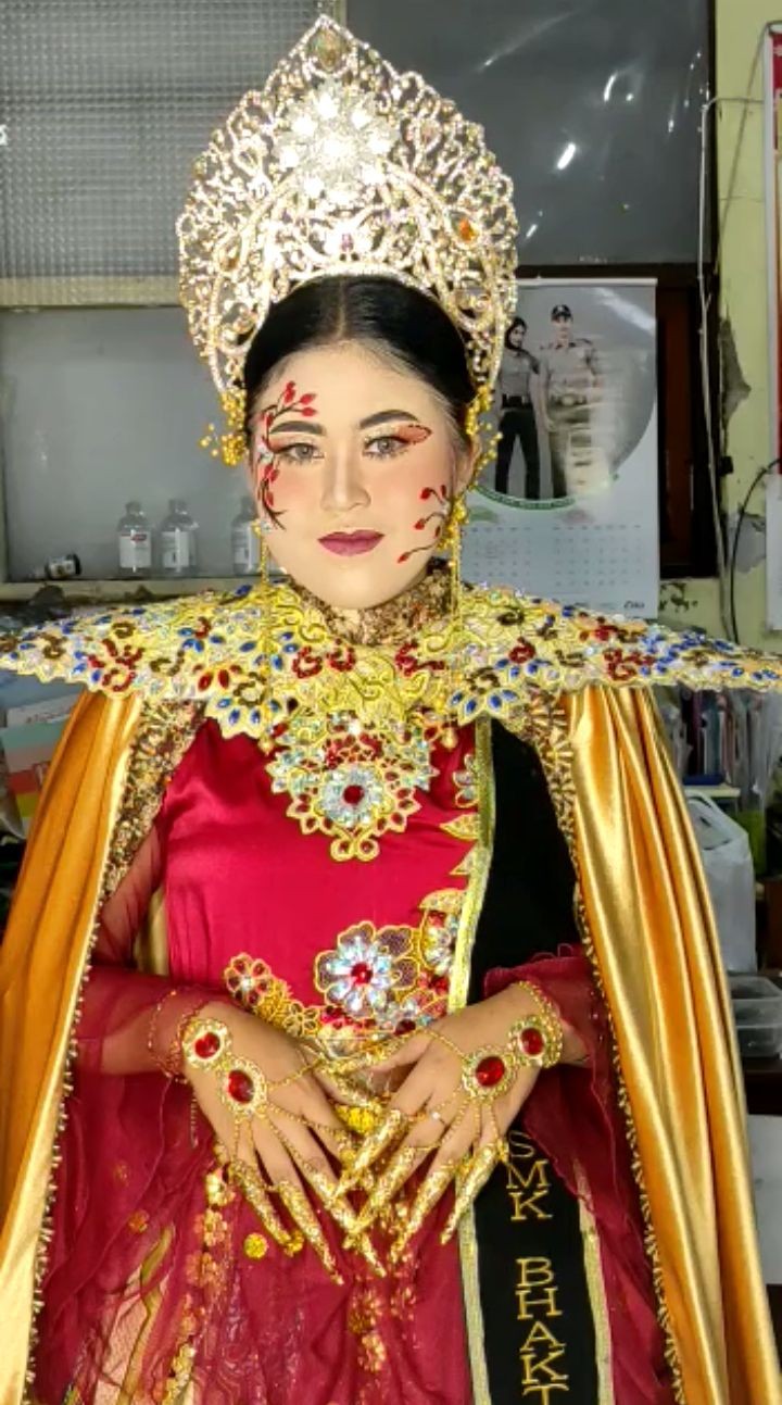 Make Up 3